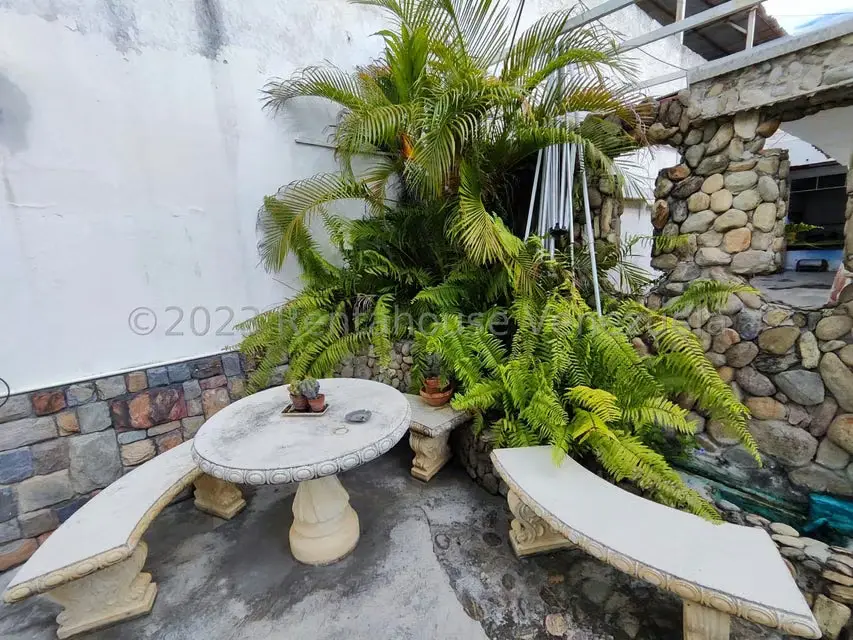 Casa (Multipes Niveles) en Venta en Corinsa, Aragua - 58