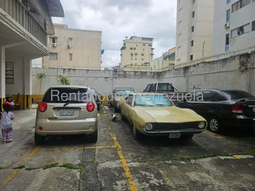 Apartamento (1 Nivel) en Venta en Las Acacias, Distrito Metropolitano - 27