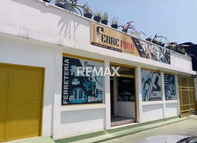 Local comercial en venta. Con vista a la Avenida principal de lechería - 3
