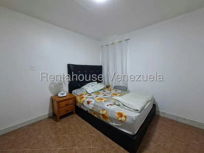 Apartamento (1 Nivel) en Venta en La Montaña, Aragua - 26