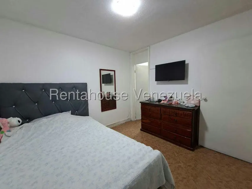 Apartamento (1 Nivel) en Venta en La Montaña, Aragua - 28