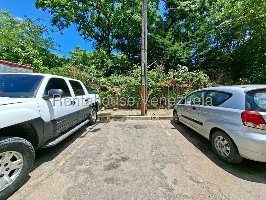 Apartamento (1 Nivel) en Venta en La Montaña, Aragua - 35