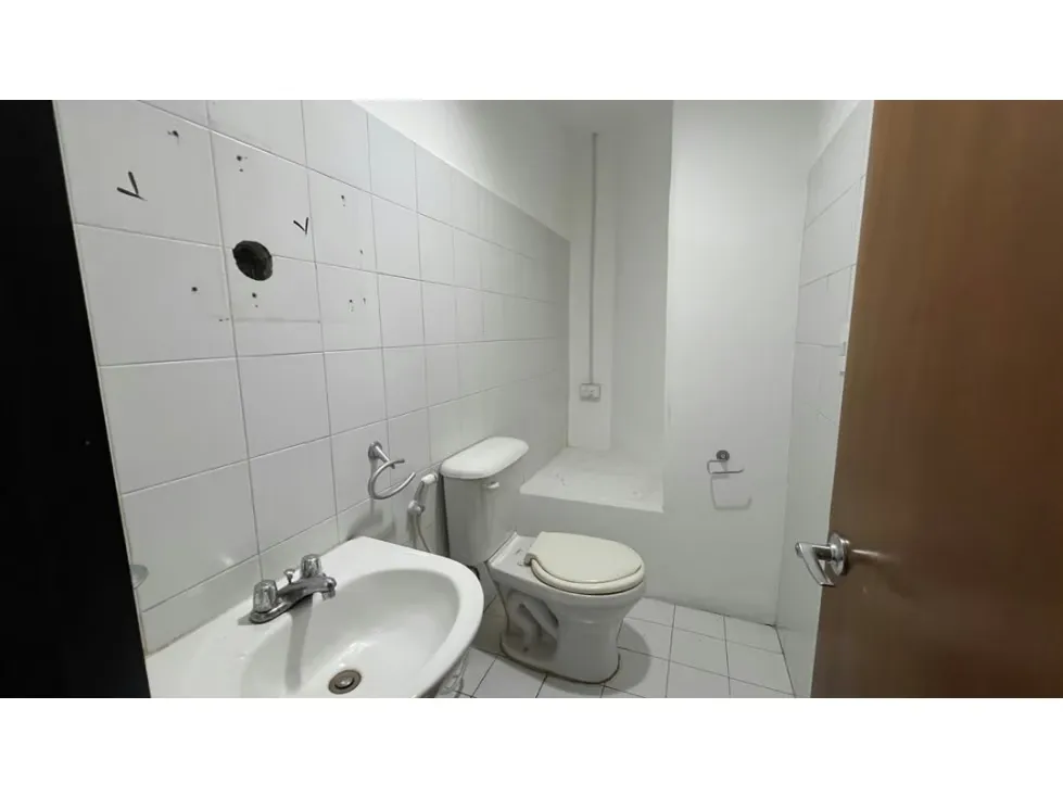 Se alquila Oficina 388m² Concresa - 19