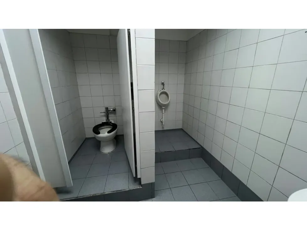 Se alquila Oficina 388m² Concresa - 23