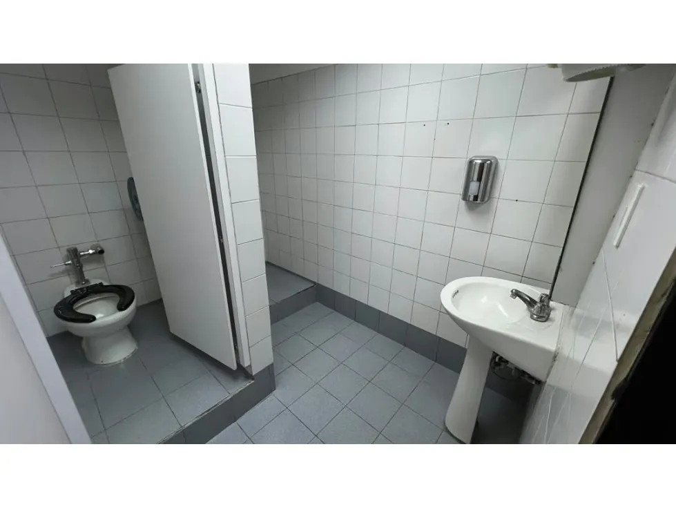Se alquila Oficina 388m² Concresa - 25