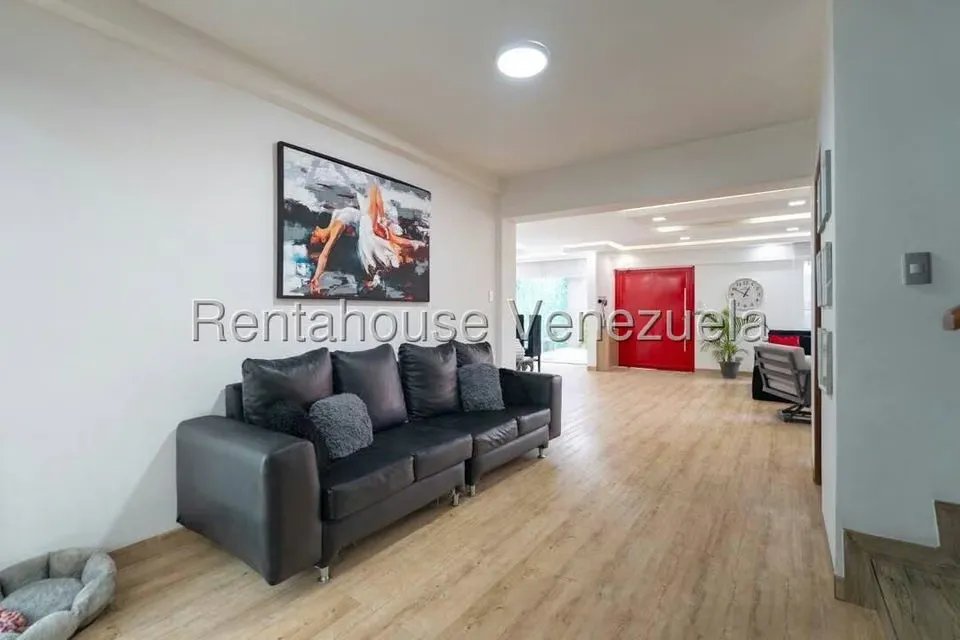 Casa (Duplex) en Venta en Colinas de Vista Alegre, Distrito Metropolitano - 19