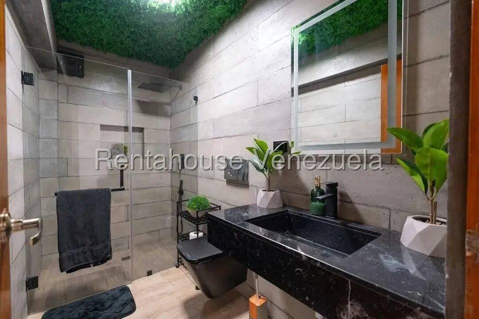 Casa (Duplex) en Venta en Colinas de Vista Alegre, Distrito Metropolitano - 20