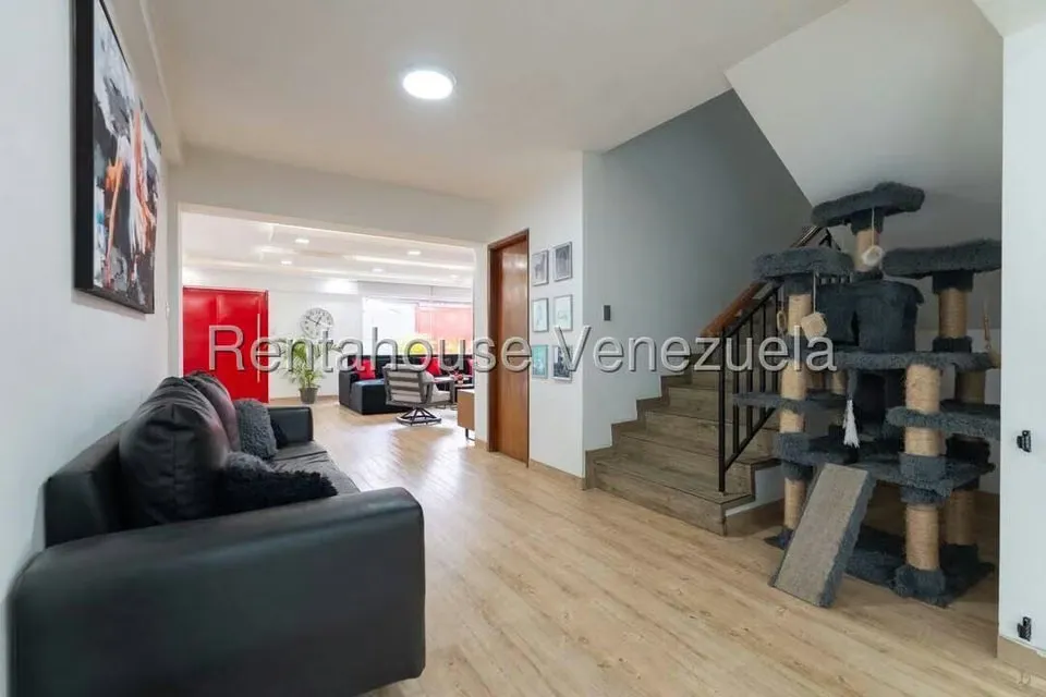 Casa (Duplex) en Venta en Colinas de Vista Alegre, Distrito Metropolitano - 21