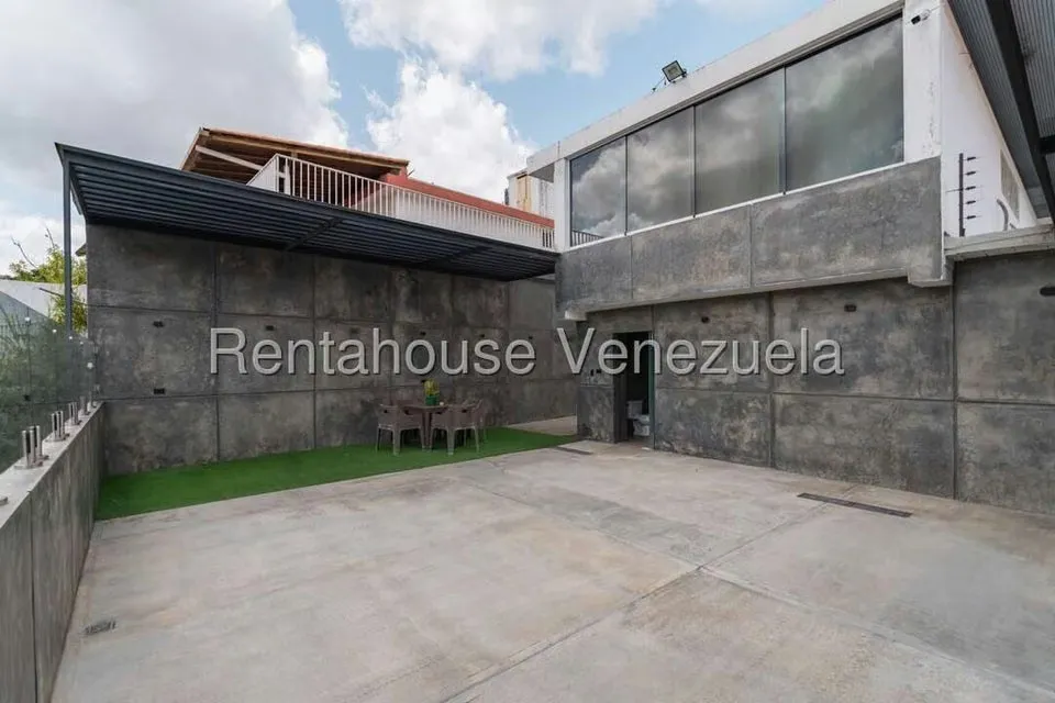 Casa (Duplex) en Venta en Colinas de Vista Alegre, Distrito Metropolitano - 31