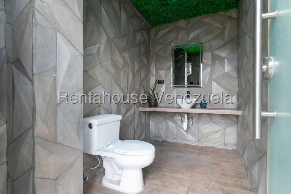 Casa (Duplex) en Venta en Colinas de Vista Alegre, Distrito Metropolitano - 37
