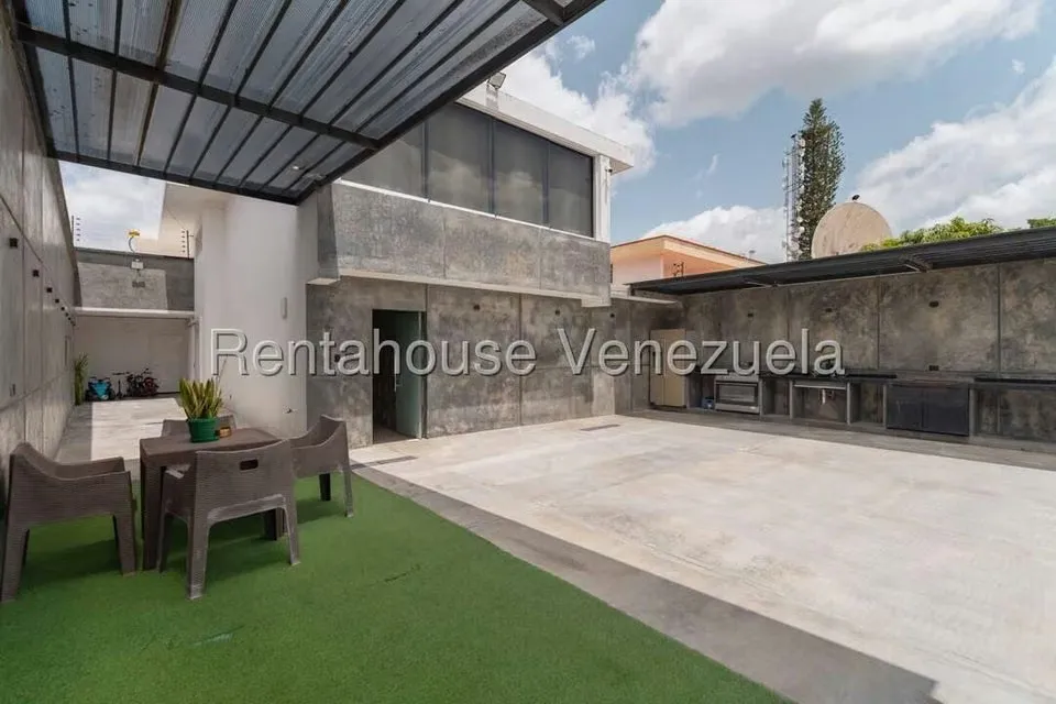 Casa (Duplex) en Venta en Colinas de Vista Alegre, Distrito Metropolitano - 38