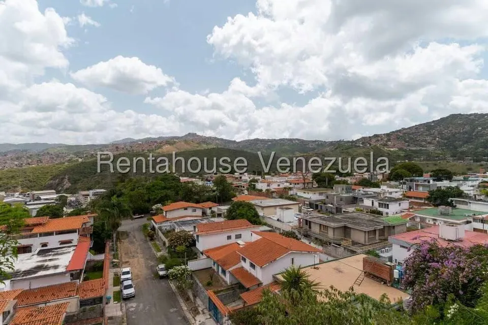 Casa (Duplex) en Venta en Colinas de Vista Alegre, Distrito Metropolitano - 45