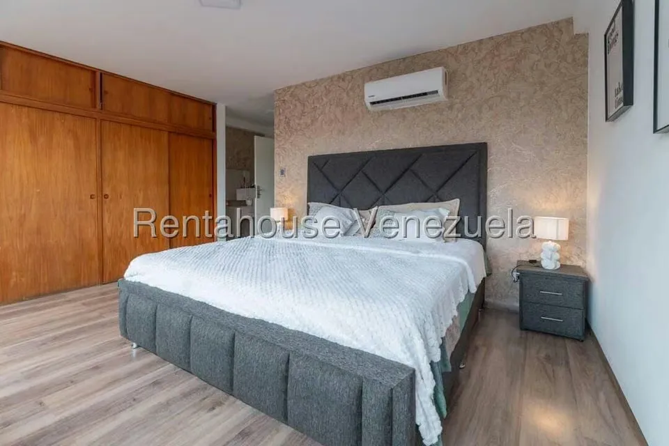 Casa (Duplex) en Venta en Colinas de Vista Alegre, Distrito Metropolitano - 47