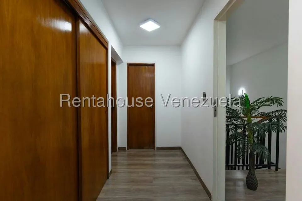 Casa (Duplex) en Venta en Colinas de Vista Alegre, Distrito Metropolitano - 49