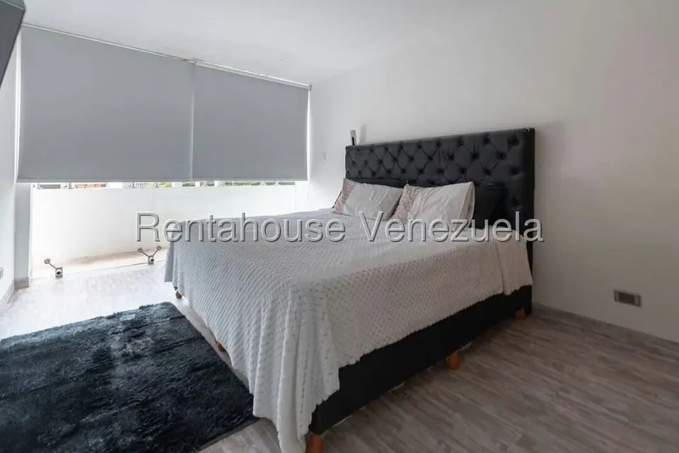 Casa (Duplex) en Venta en Colinas de Vista Alegre, Distrito Metropolitano - 56