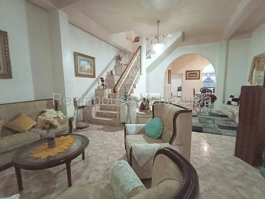 Casa (Multipes Niveles) en Venta en Los Overos, Aragua - 2