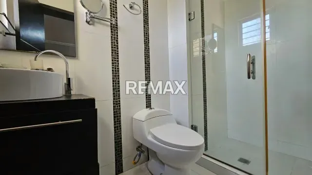EN ALQUILER Apartamento SEMIAMOBLADO en Il Tranvía - Torre II - 15