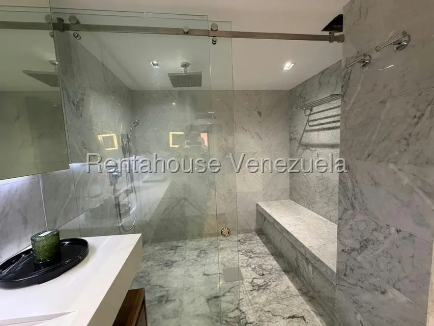 Apartamento (1 Nivel) en Venta en Campo Alegre, Distrito Metropolitano - 11