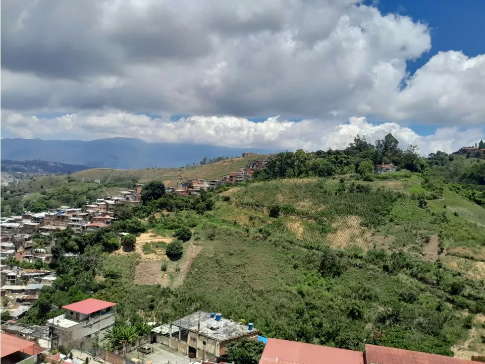 VENTA APARTAMENTO URB MONTE ALTO - 12