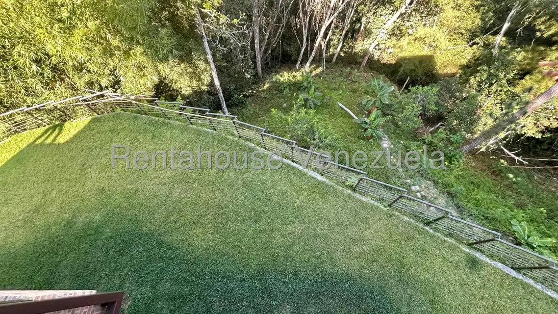 Casa (Multipes Niveles) en Venta en Oripoto, Distrito Metropolitano - 110