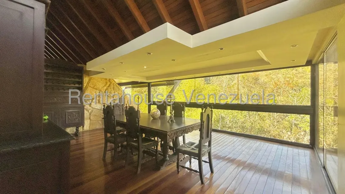 Casa (Multipes Niveles) en Venta en Oripoto, Distrito Metropolitano - 113