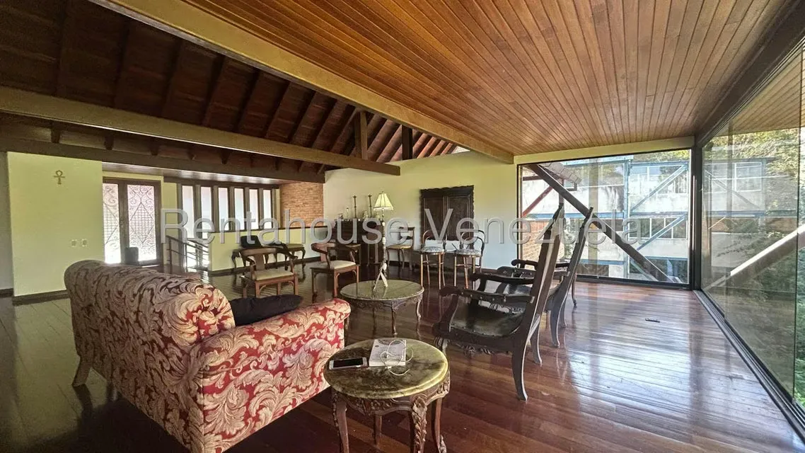 Casa (Multipes Niveles) en Venta en Oripoto, Distrito Metropolitano - 117