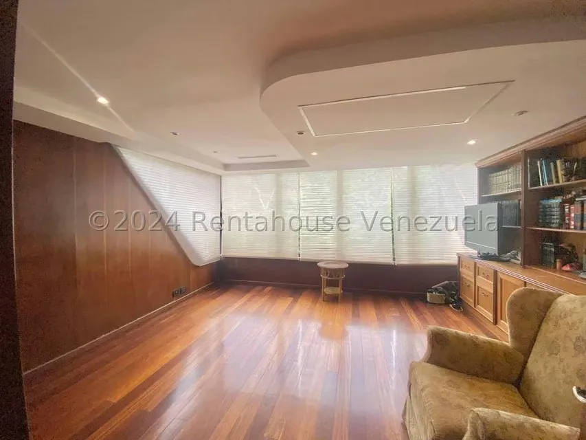 Casa (Multipes Niveles) en Venta en Oripoto, Distrito Metropolitano - 30