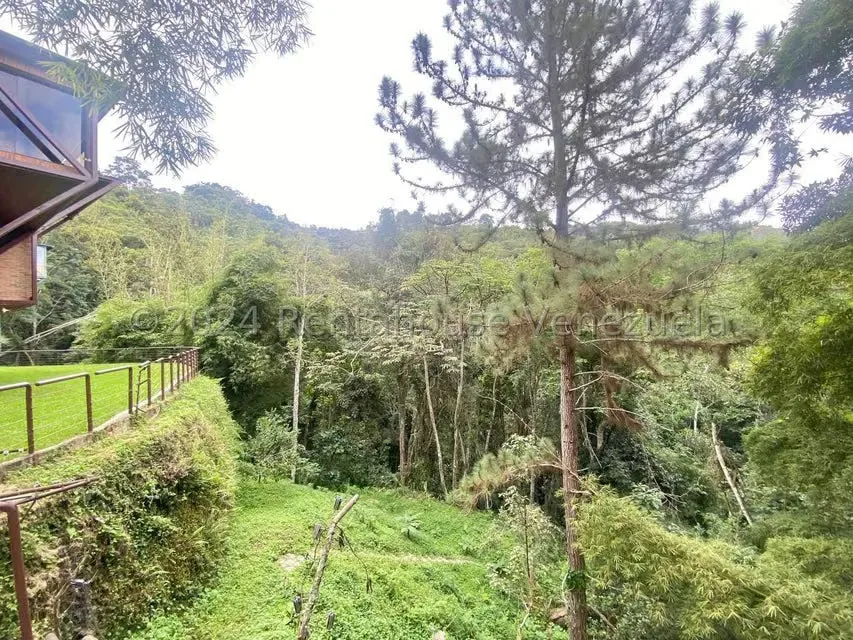 Casa (Multipes Niveles) en Venta en Oripoto, Distrito Metropolitano - 36