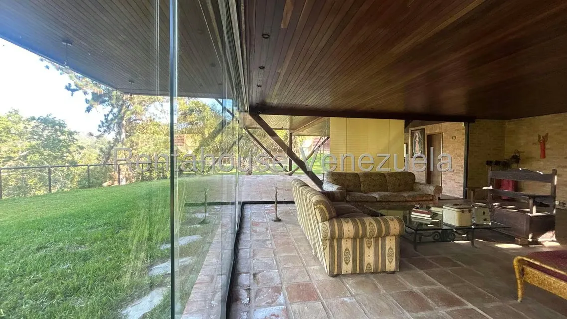 Casa (Multipes Niveles) en Venta en Oripoto, Distrito Metropolitano - 81