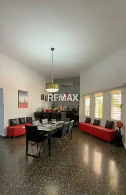 CASA VENTA SECTOR LA LAGO MARACAIBO - 6