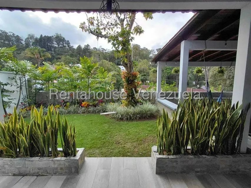 Casa (Duplex) en Venta en Los Castores, Miranda - 29
