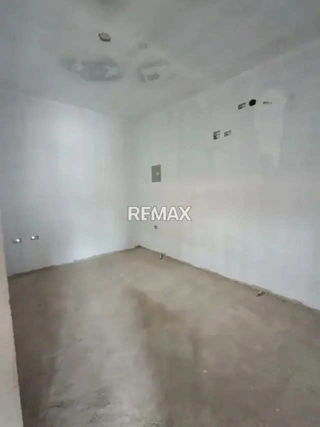Casa en obra blanca - 12