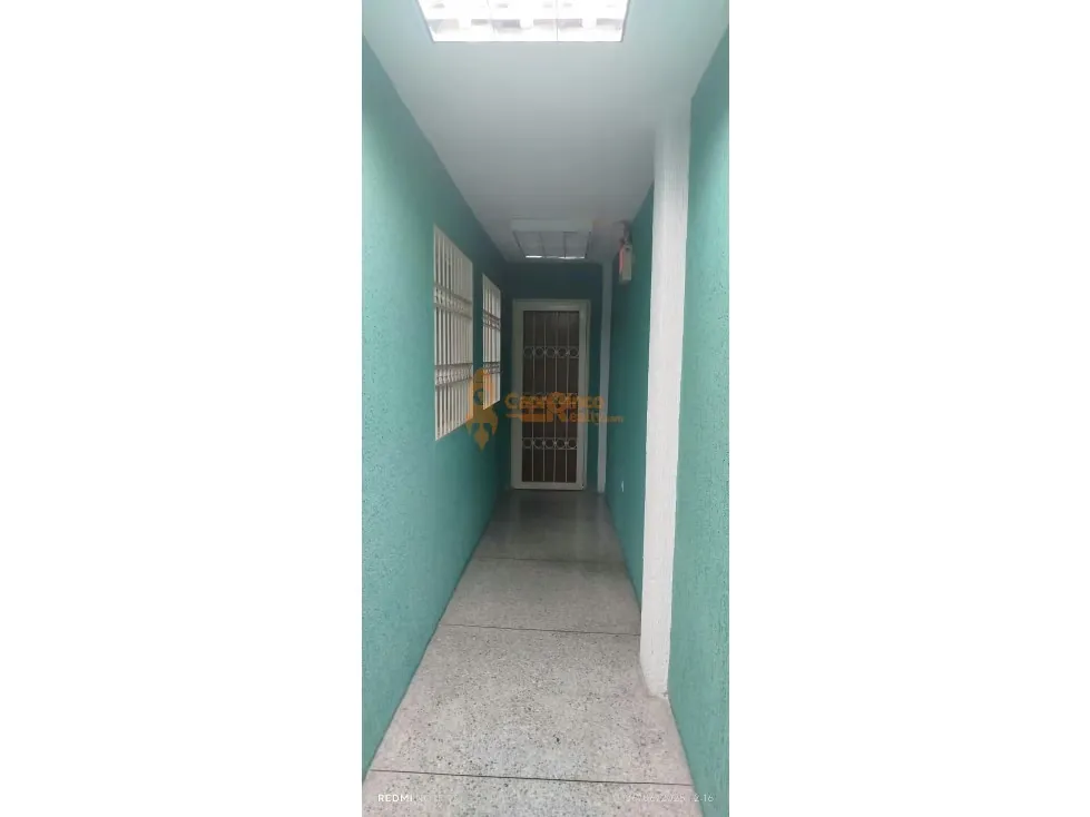 Edificio a estrenar en venta ideal para posadas, oficinas, aduana - 20
