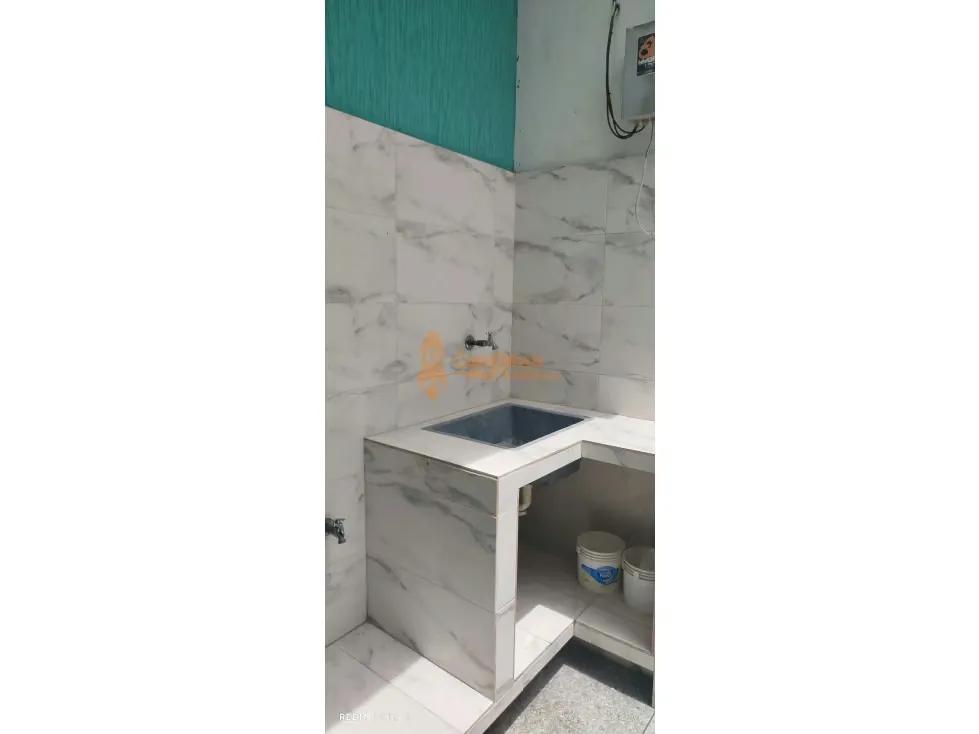 Edificio a estrenar en venta ideal para posadas, oficinas, aduana - 6