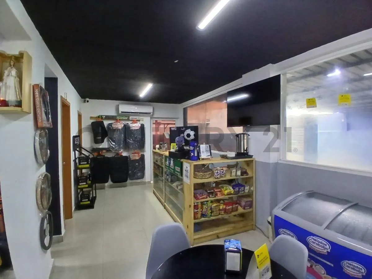 Propiedad Comercial-Residencial en Sabanamar-Porlamar sobre Terreno de 1.200 m². - 13
