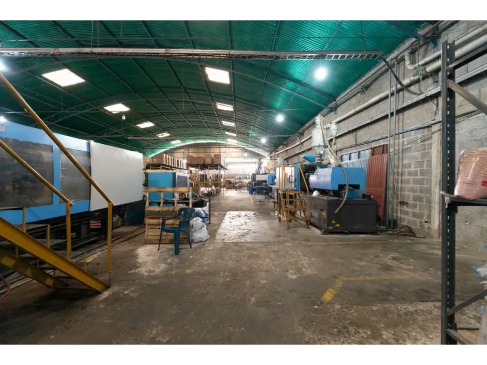 Vendo galpón industrial 1.363m2 Las Minas de Baruta 1301 - 3
