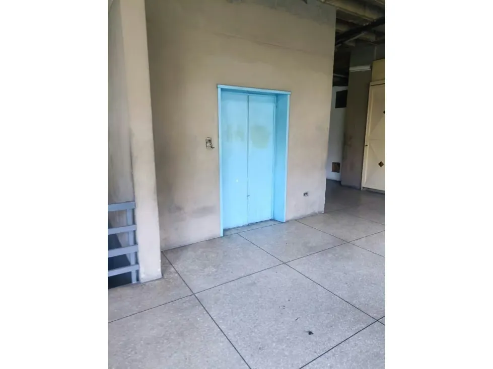Local en venta 880m², Av Pricipal Del Llanito Petar - 4