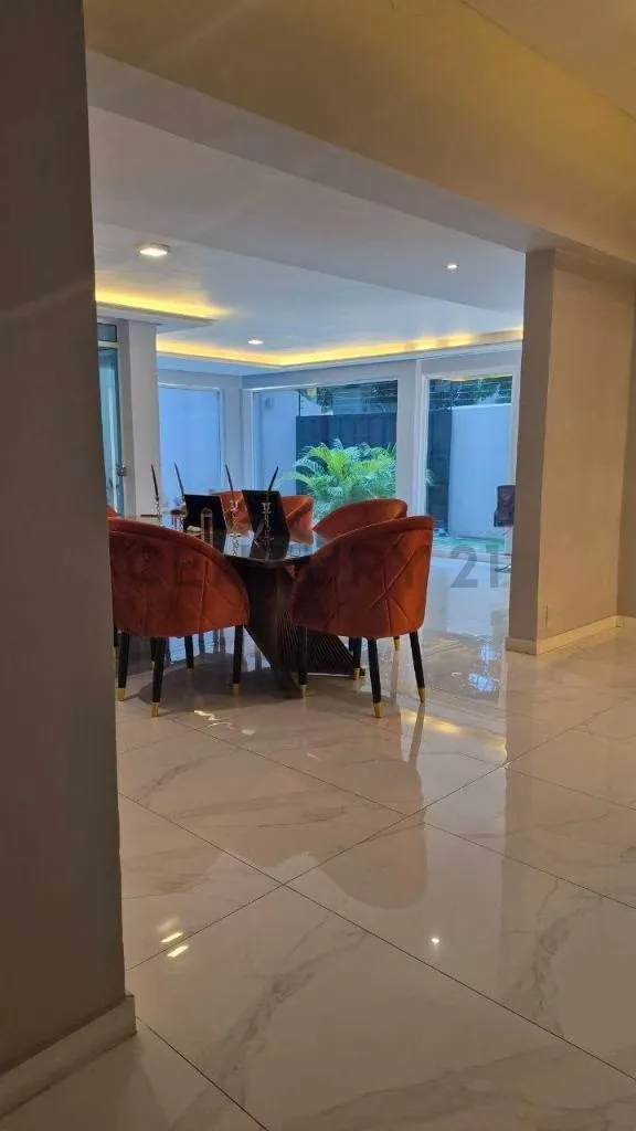 Venta de Casa - 8