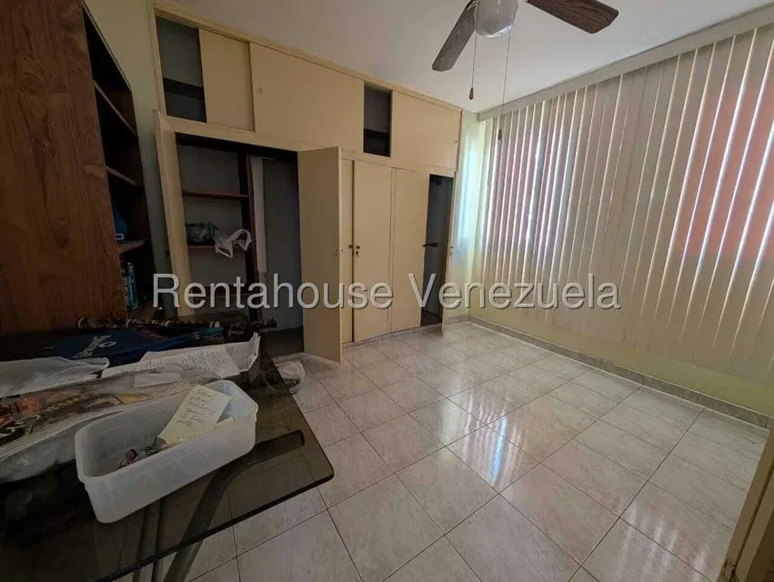 Apartamento (1 Nivel) en Venta en Santa Monica, Distrito Metropolitano - 6