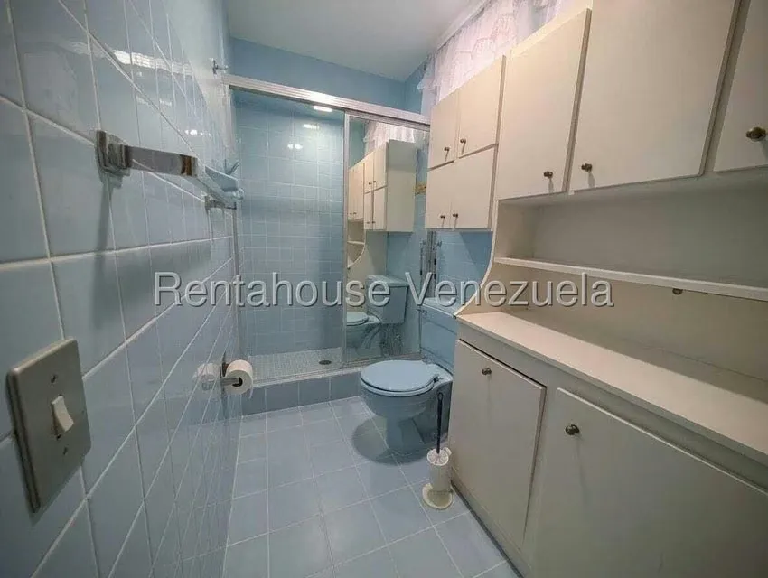 Apartamento (1 Nivel) en Venta en Santa Monica, Distrito Metropolitano - 9