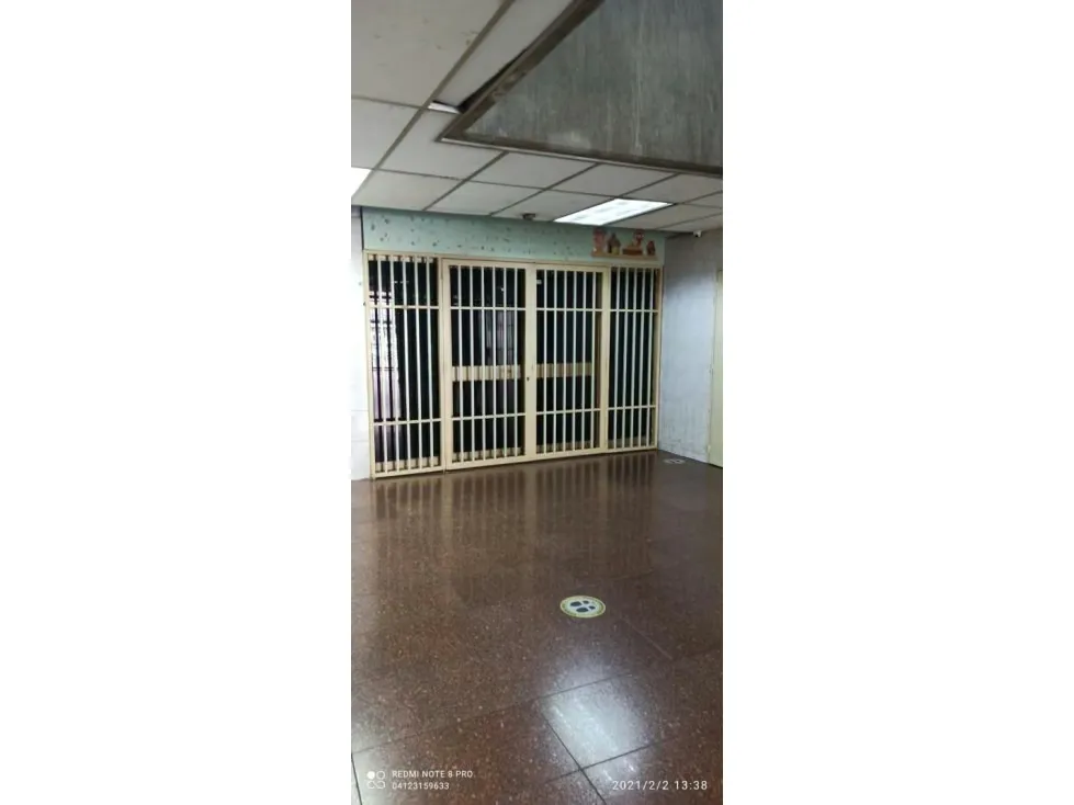 Alquiler de oficina en la Av Lecuna 1000$ planta baja. - 4