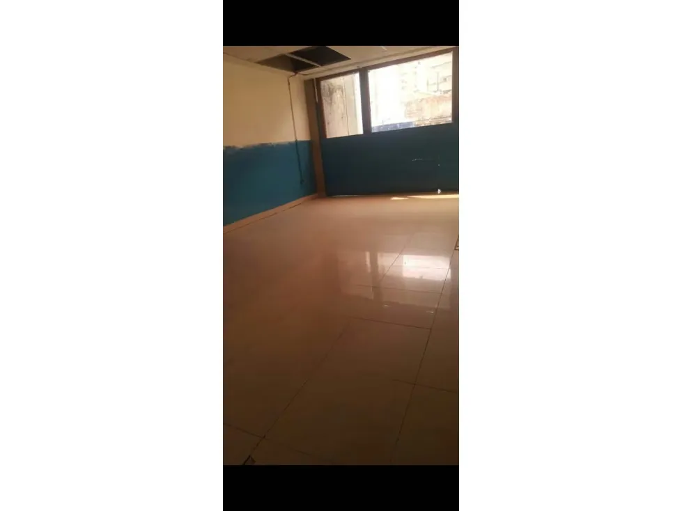 Alquiler de oficina en la Av Lecuna 1000$ planta baja. - 7