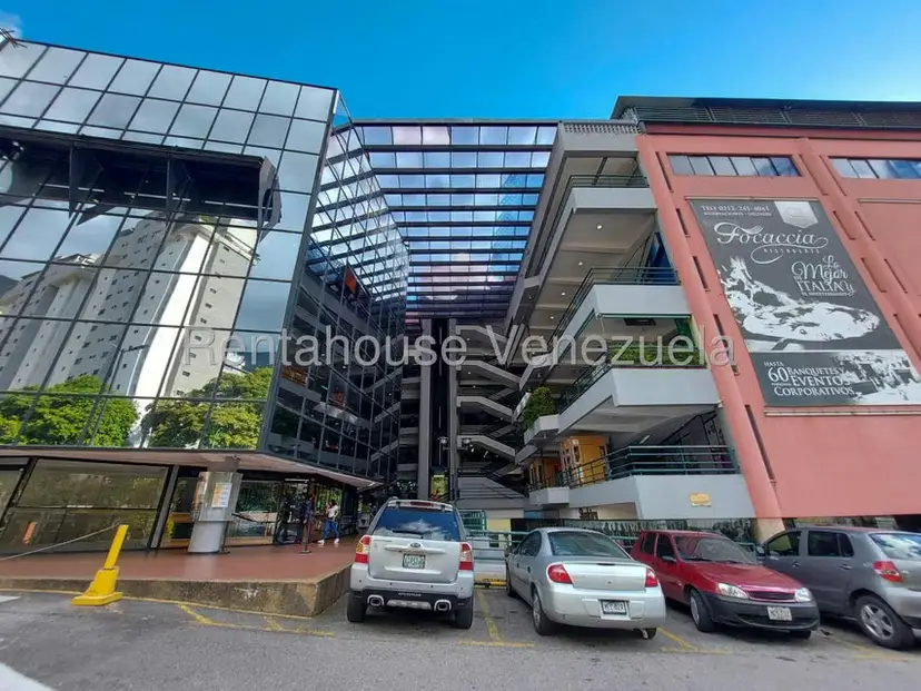 Comercial (Local Comercial) en Alquiler en Terrazas del Avila, Distrito Metropolitano