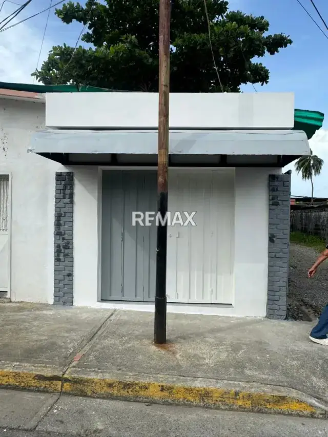 En Venta Local Comercial ubicado en Guanare, Sector Maturín, Corredor Vial Tomas Montilla, Calle 7 entre Carreras 13 y 14, Guanare, Portuguesa, Venezuela
