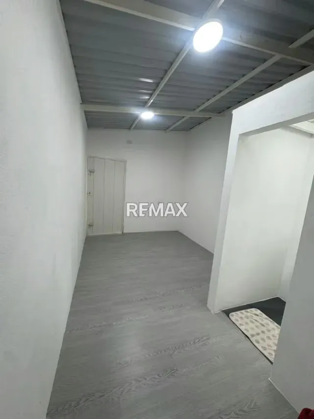 En Venta Local Comercial ubicado en Guanare, Corredor Vial Tomas Montilla, Calle 7 entre Carreras 13 y 14, Guanare, Portuguesa, Venezuela - 11