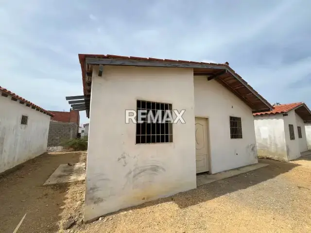 Casa en Obra Gris en Venta