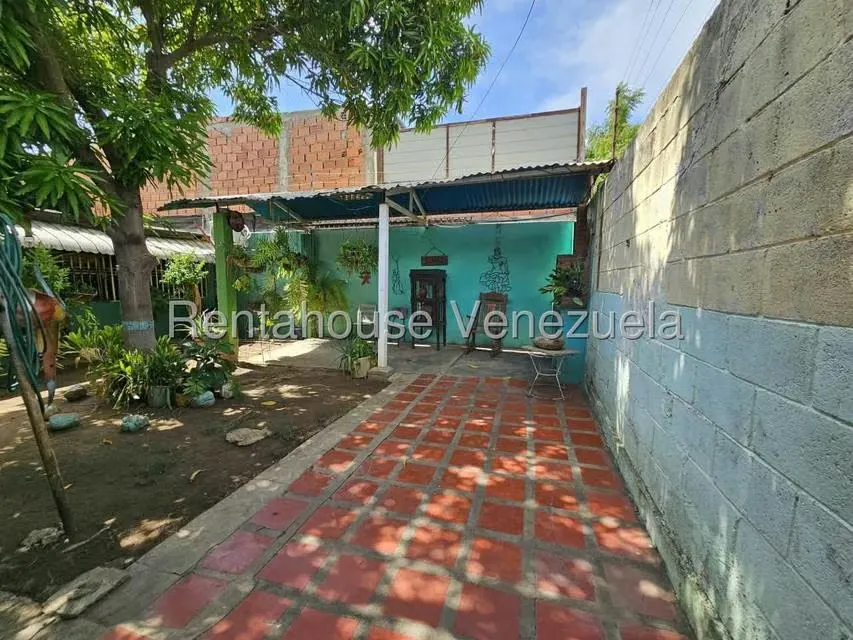 Casa (1 Nivel) en Venta en Centro, Falcon - 14