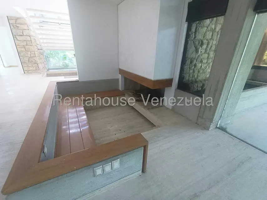 Casa (Multipes Niveles) en Venta en La Lagunita Country Club, Distrito Metropolitano - 25