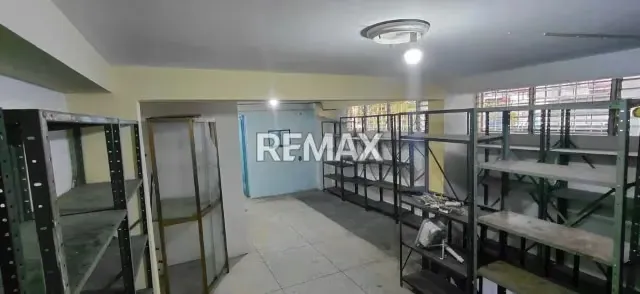 Local Comercial en Alquiler en Quinta Crespo - 8