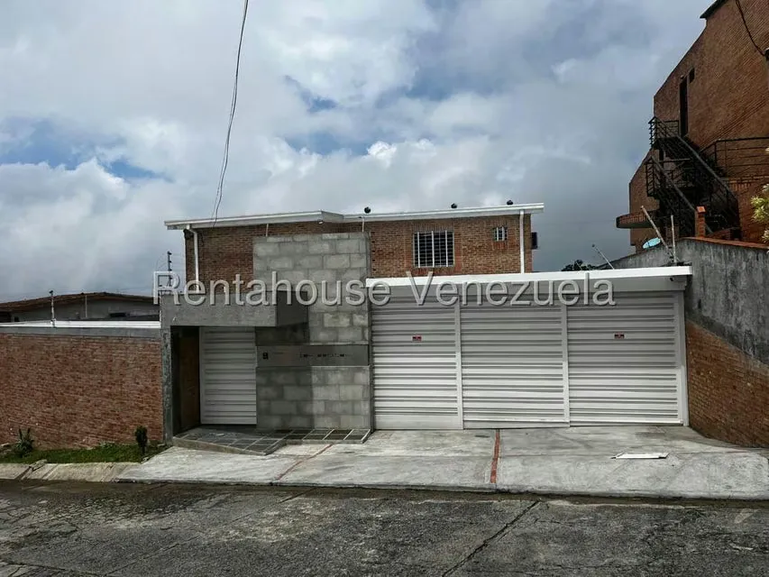 Casa (Duplex) en Venta en Oripoto, Distrito Metropolitano - 2